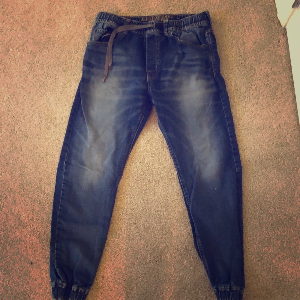 American Eagle Joggers